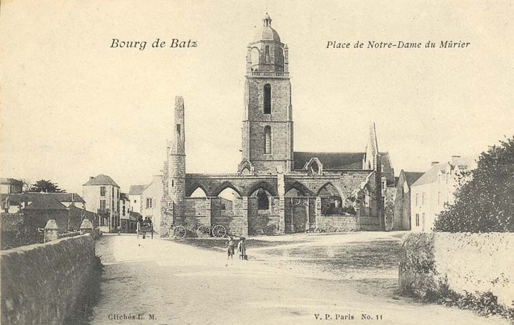(44 - Loire Atlantique) Batz sur Mer - Place de notre-Dame du Mûrier
