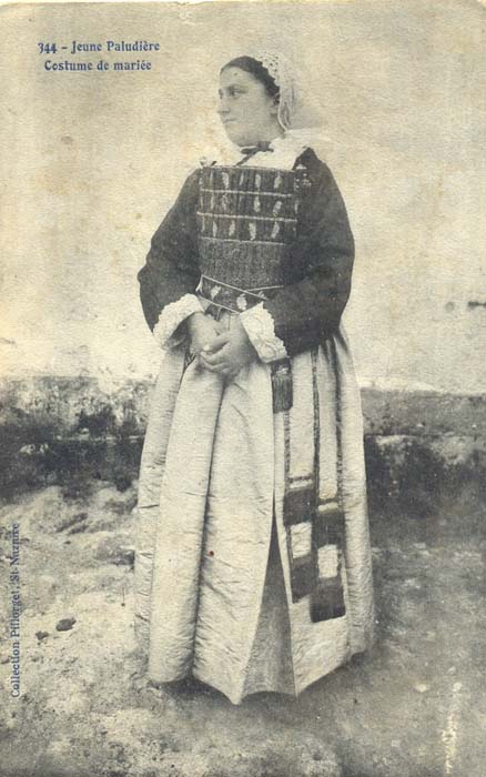 (44 - Loire Atlantique) Batz sur Mer - Jeune Paludière - Costume de mariée