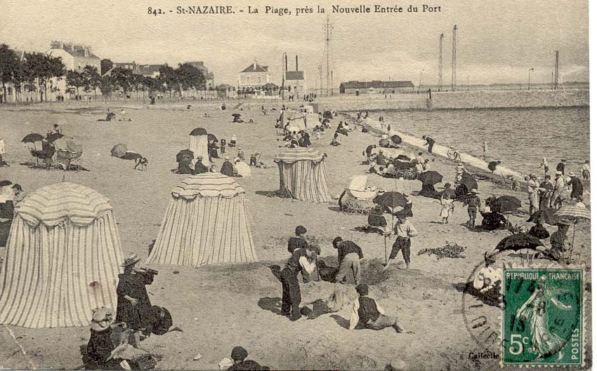 (44 - Loire Atlantique) Saint Nazaire - La plage, près la nouvelle entrée du port