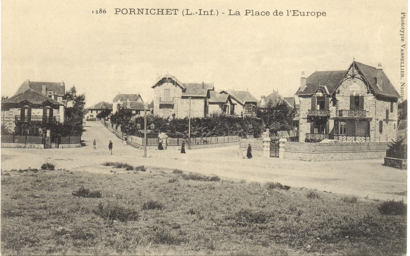 (44 - Loire Atlantique) Pornichet - La place de l'europe