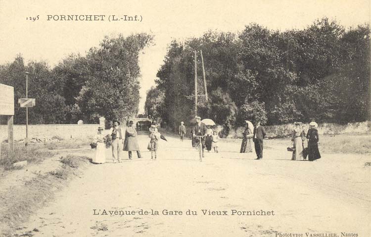 (44 - Loire Atlantique) Pornichet - L'avenue de la Gare du Vieux Pornichet