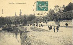 (44 - Loire Atlantique) Vertou - Arrivée du bateau